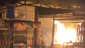 Rumah dan Bengkel di Talolo Ludes Terbakar Setelah Ledakan Keras