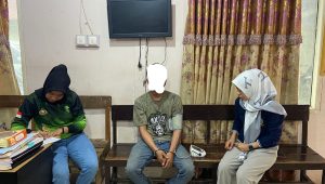 DPO Pencabulan Anak Dibekuk Polisi di Kos-Kosan Bersama Perempuan