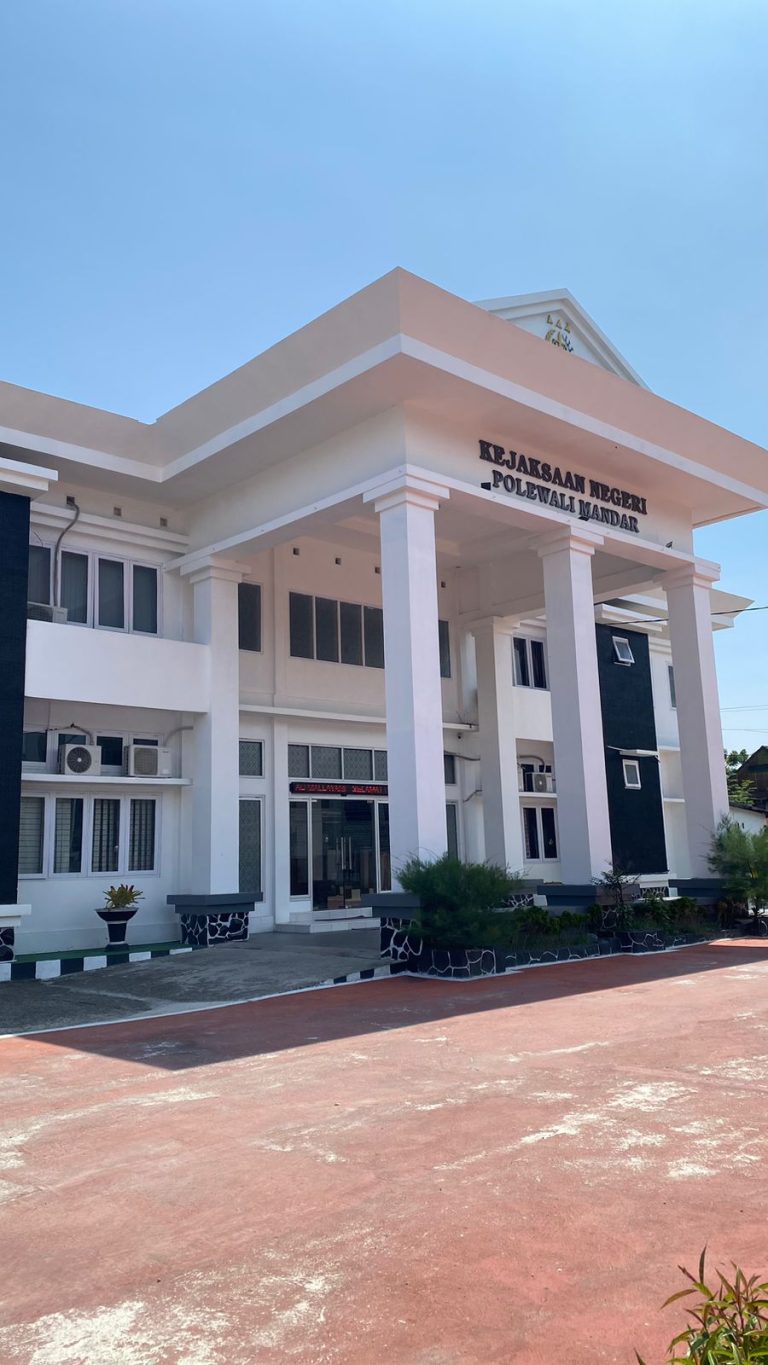 Kejari Polman Tegaskan Berkas Dugaan Oli Palsu Belum Dilimpahkan dari Polda Sulbar
