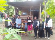 Gandeng Baznas, Dinsos Polman Salurkan Bantuan untuk Ibu Tiga Anak di Matakali