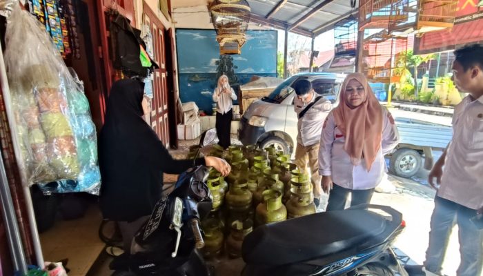 DisperindagkopUKM Polman Intensifkan Pengawasan Harga LPG 3 Kg