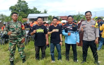 Bhabinkamtibmas Polsubsektor Mapilli Hadiri Pembukaan Event Trabas Jelajah Alam di Desa Landi Kanusuang
