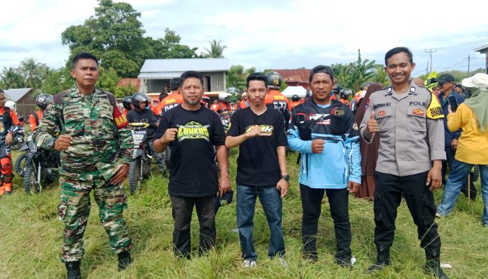 Bhabinkamtibmas Polsubsektor Mapilli Hadiri Pembukaan Event Trabas Jelajah Alam di Desa Landi Kanusuang