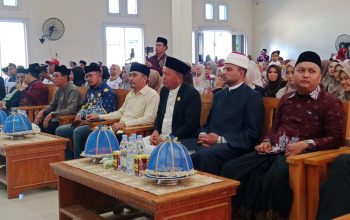 Mewakili Bupati Polman, Aco Musaddad Sebut Guru Inspiratif Mampu Ubah Masa Depan Siswa