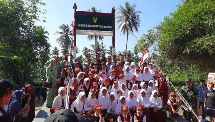 Peresmian Jembatan Garuda di Polman, Bupati: Buka Akses Ekonomi dan Pendidikan