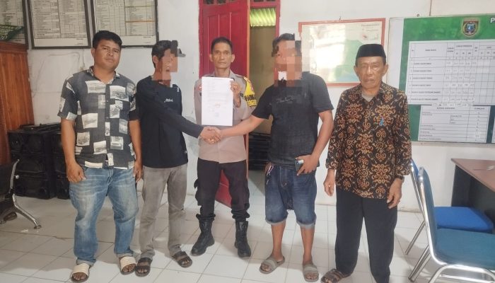 Bhabinkamtibmas Mediasi Sengketa Tanggul Tambak di Polman, Dua Warga Sepakat Berdamai