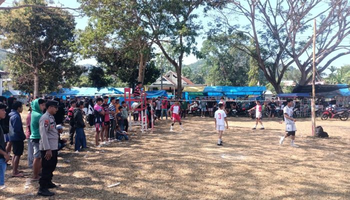 Jaga Kamtibmas, Polsek Tapango Amankan Turnamen Voli dan Takraw HUT RI ke-81