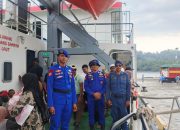 Dari Tanjung Silopo ke Kalimantan, Sat Polair Polman Kawal KM Sabuk Nusantara 93