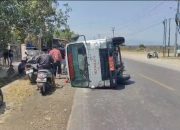 Hindari Pajero, Mobil Damkar Polman Terguling, 7 Personel Terluka