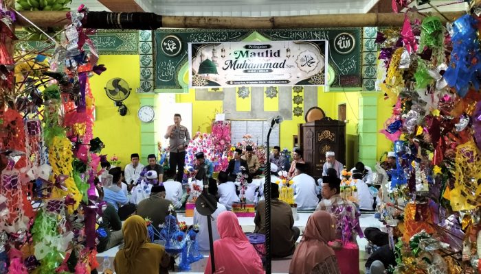 Kapolsek Tapango Hadiri Maulid Nabi 1448 H dan Penamatan Al-Qur’an