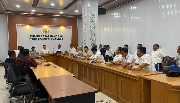 Atasi Antrean BBM, Pemkab Polman Terbitkan Surat Edaran Pembatasan Pembelian dan Jadwal Operasional
