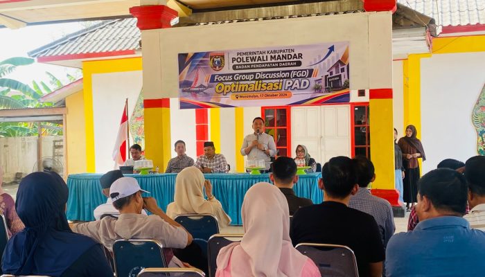 Lewat FGD, Bapenda dan DPRD Polman Petakan Masalah PAD Wonomulyo
