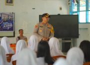 Kapolres Polman Edukasi Pelajar Lewat Program POLIDIK