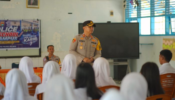 Kapolres Polman Edukasi Pelajar Lewat Program POLIDIK